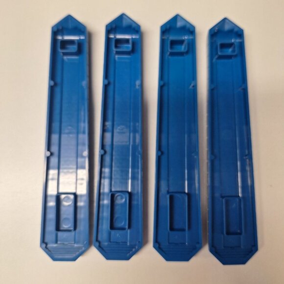 Monopoly Empire 2014 Replacement Pieces Towers Blue Set of 4 Property Holders - Picture 2 of 5